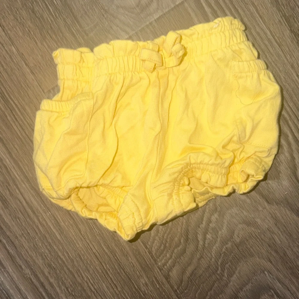 Yellow Bloomers